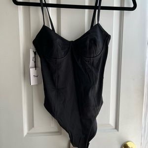 NWT* Aritzia TNA Bodysuit